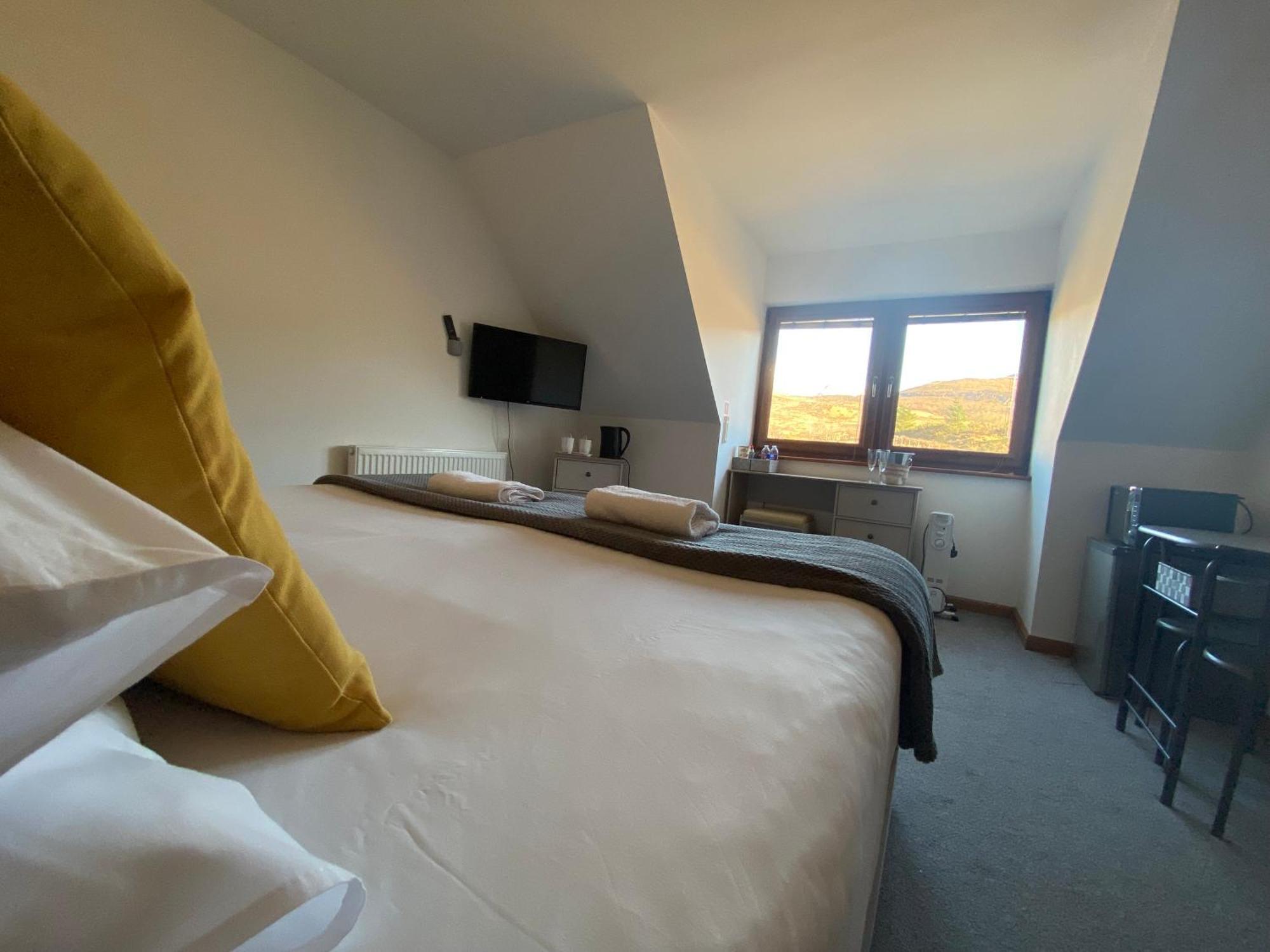 Highland Stays - Ben View Double Rooms Форт-Уильям Номер фото